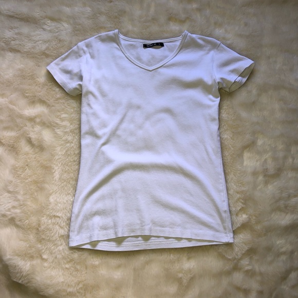 T-shirt - Picture 1 of 4